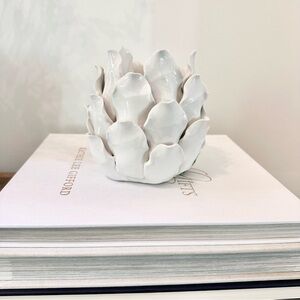 Decorative Collectible Ceramic Lotus Flower Candle Home Decor Ornament